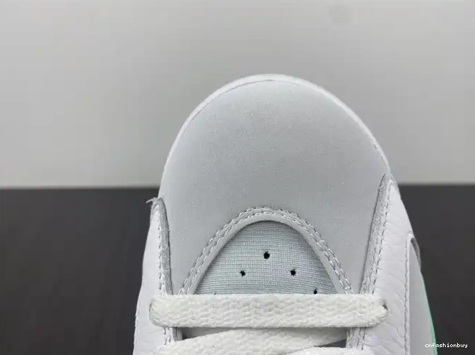DQ4914-103 Mint Air WMNS Jordan 6 Foam 0430